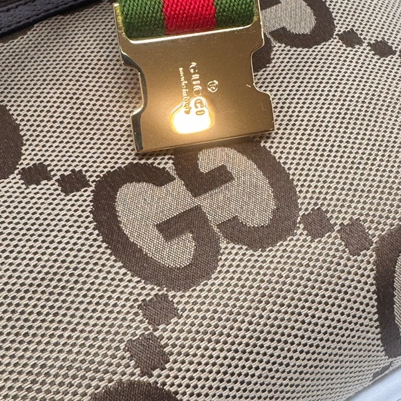 💯Authentic GUCCI Monogram Jumbo GG Textured Dollar Calf Skin Web Belt/Body Bag - Picture 8 of 11